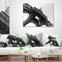 DesignArt Paris Eiffel Towerto The Sky - Skyline Photography Bacd Pillow - 16x16